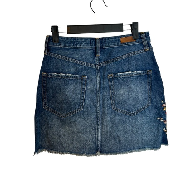 Abercrombie & Fitch Floral Embroidered Y2K Denim Skirt - Picture 2 of 4